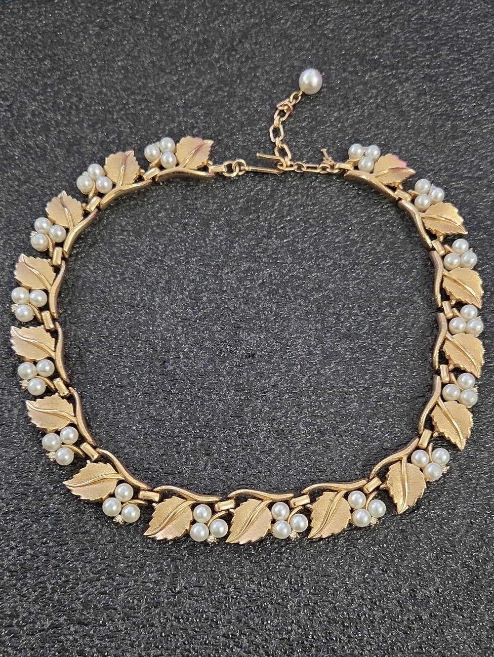 Vintage Trifari Leaf And Pearl Necklace